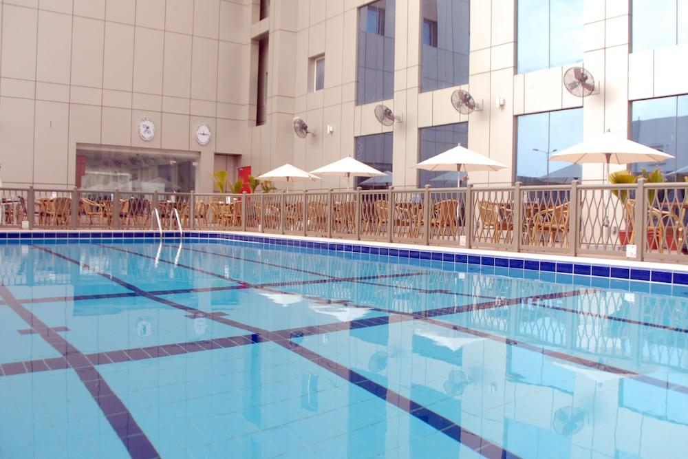 Ibis Yanbu Iambo Exterior foto
