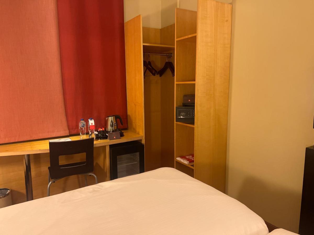 Ibis Yanbu Iambo Exterior foto
