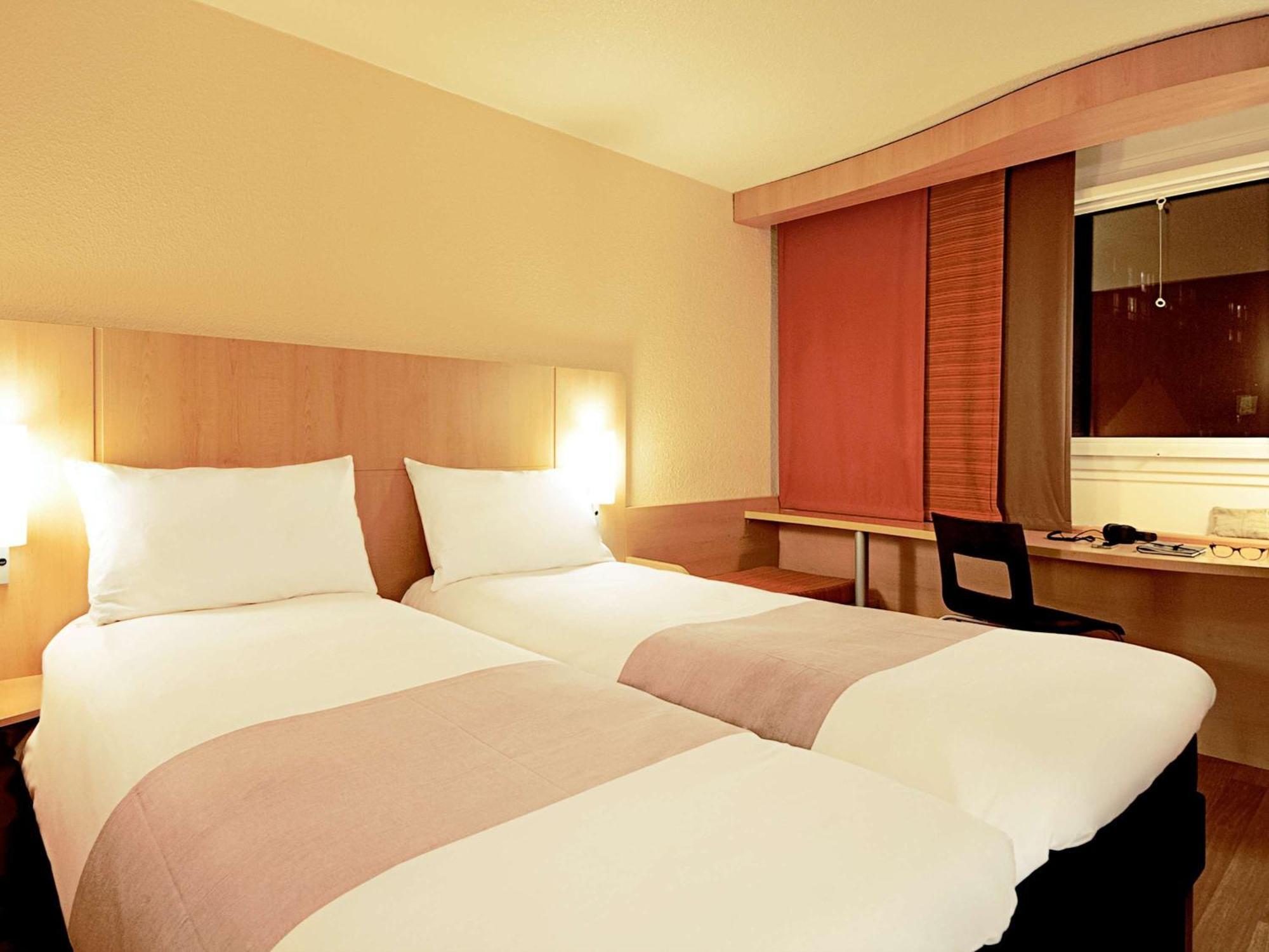 Ibis Yanbu Iambo Exterior foto